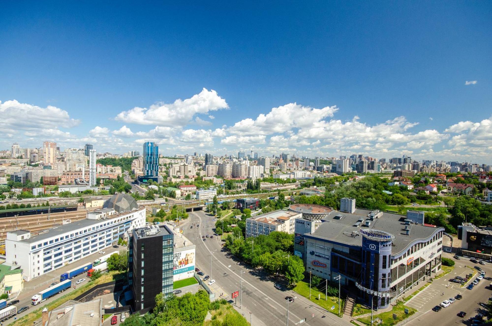 Petrovdom 205-206 Panoramic City View Apartments At Rc Kvartet, Central Railway Station Kyiv Exterior photo